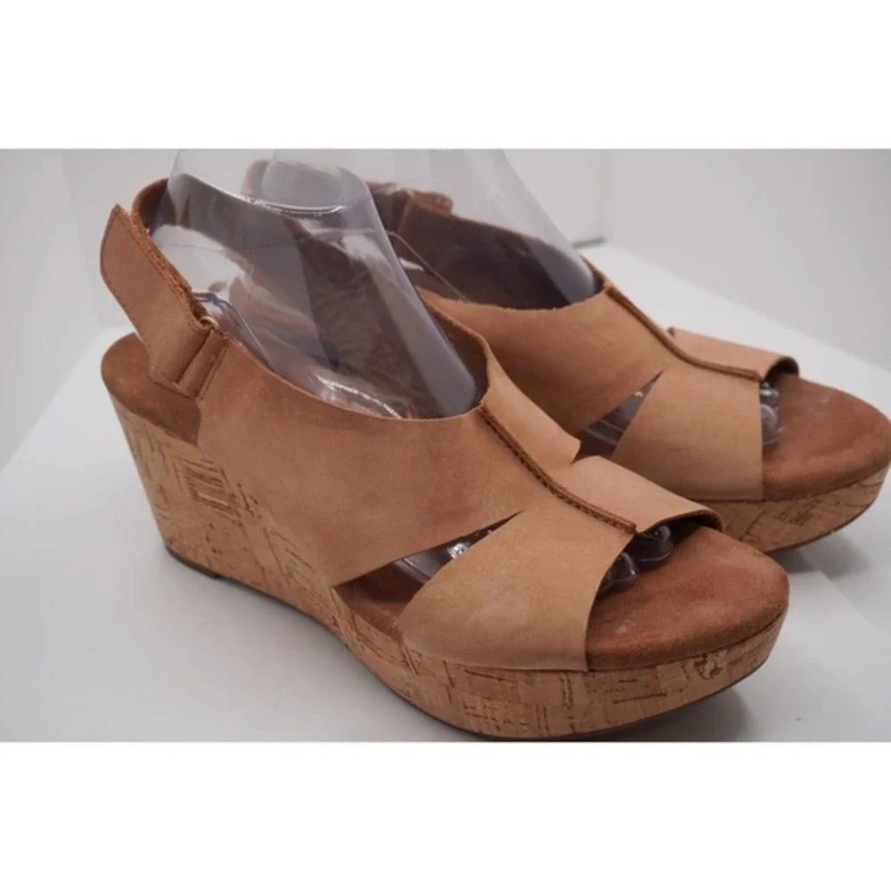 Clarks Tan Leather Cork Wedge Sandals Slingback Platform Shoes Vacation 11 34-06
